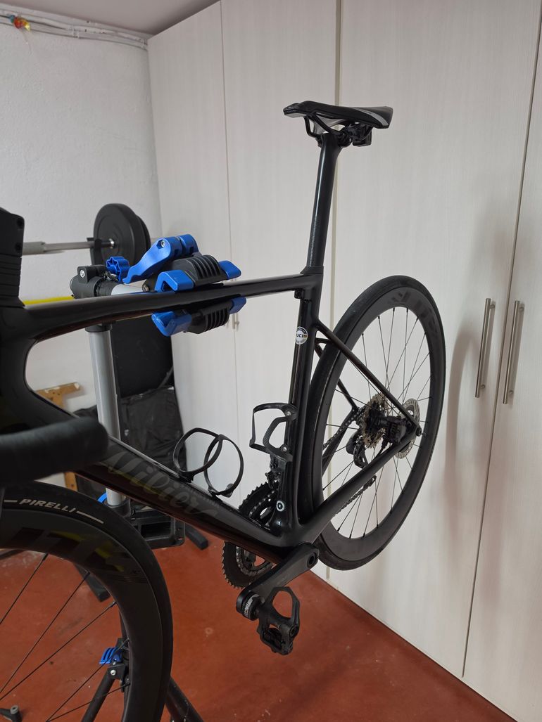 Used Wilier 0 SLR - SHIMANO ULTEGRA Di2 R8170 2024 2024 Road & Gravel, Black — image 9 of 16