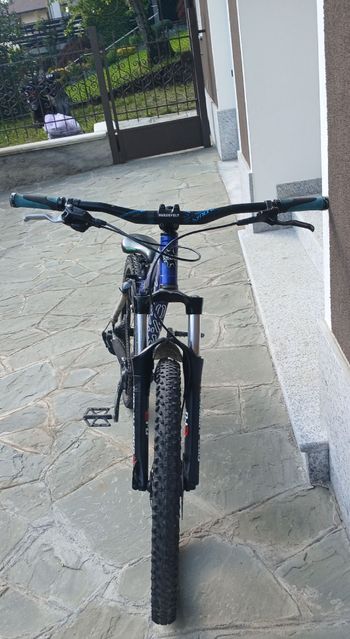 Used Kona Stinky Shimano Alivio 2009 Mountainbike, Blue — image 3 of 3