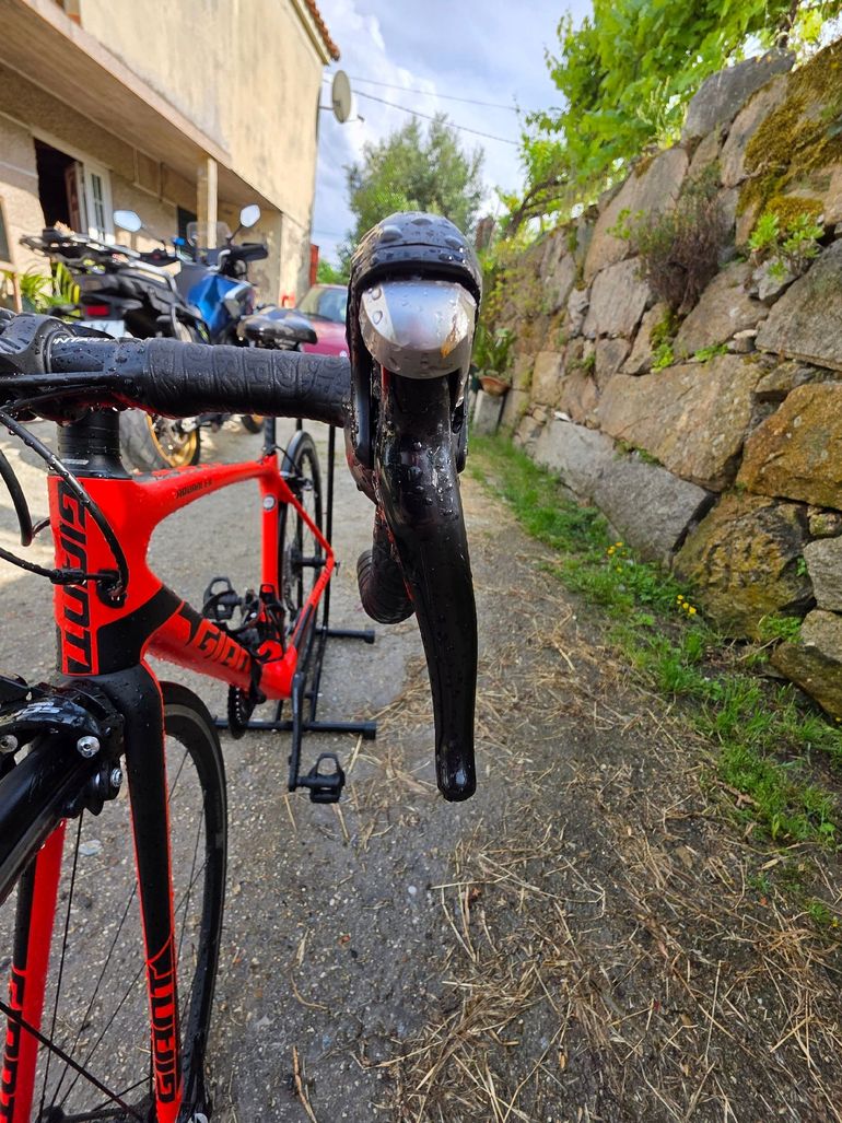 Used Giant Tcr Shimano Ultegra 2022 Road & Gravel, Orange — image 2 of 5