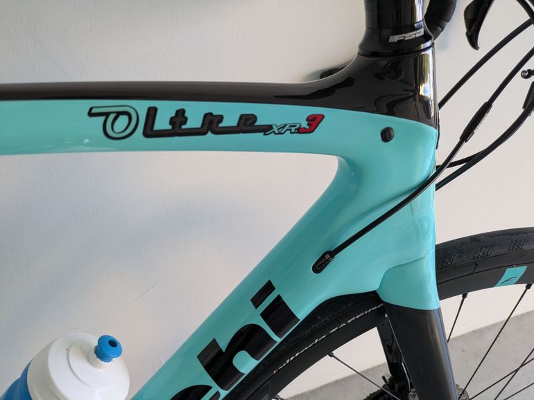 Used Bianchi Oltre XR3 Disc Ultegra 2020 2020 Road & Gravel, Schwarz — image 2 of 7