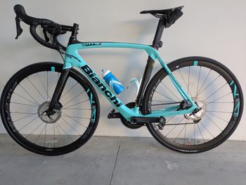 Used Bianchi Oltre XR3 Disc Ultegra 2020 2020 Road & Gravel