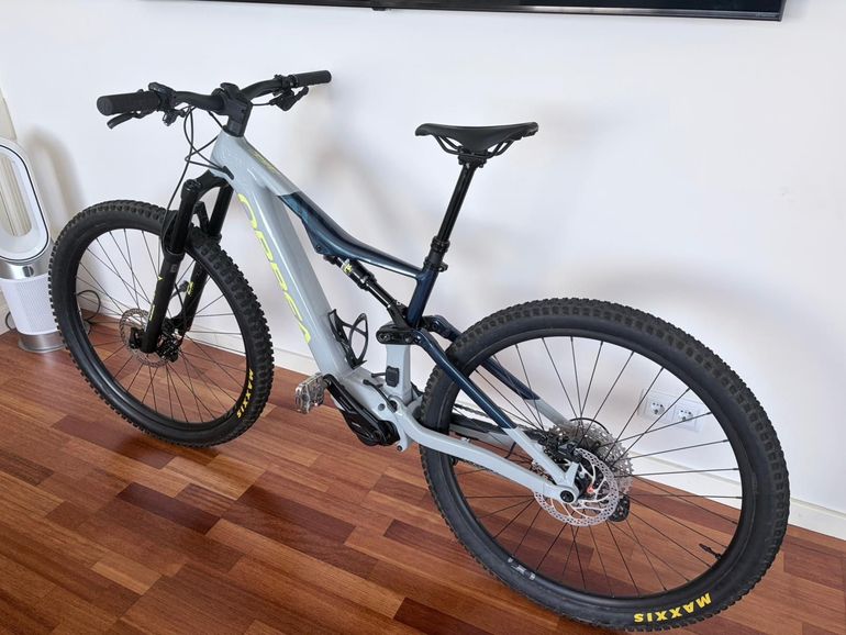 Used Orbea RISE H30 2023 2023 Mountainbike, Green, 29 — image 5 of 6