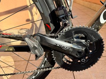 Brugt Colnago V2-r disc Shimano Dura Ace Di2 2021 Road & Gravel — billede 4 af 13