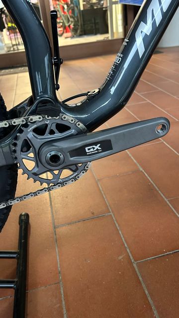 Merida Ninety-six Sram Eagle Transmission GX 2024 Mountainbike usato, Grigio chiaro — immagine 6 di 13