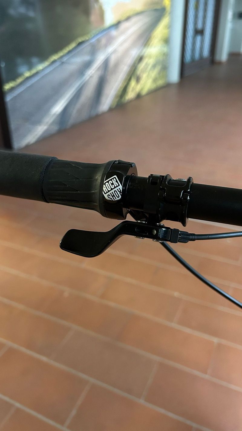 Merida Ninety-six Sram Eagle Transmission GX 2024 Mountainbike usato, Grigio chiaro — immagine 13 di 13