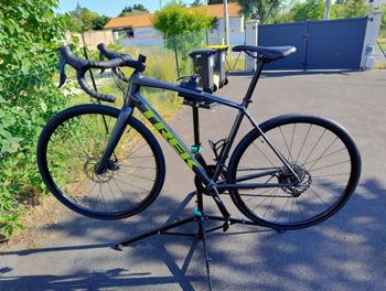 Used Trek Domane Shimano Sora 2021 Road & Gravel