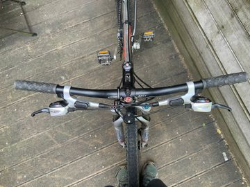 Gebrauchtes Trek 8500 2005 2005 Mountainbike, Hellgrau — Bild 4 von 5