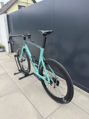 Brugt Canyon Aeroad CF SLX 8 Di2 2023 2023 Road & Gravel — billede 17 af 19