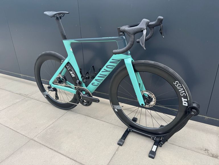 Used Canyon Aeroad CF SLX 8 Di2 2023 2023 Road & Gravel, Green — image 3 of 19