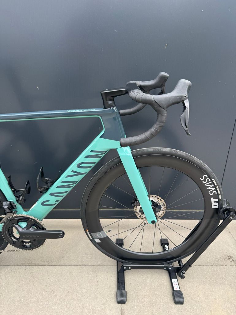 Used Canyon Aeroad CF SLX 8 Di2 2023 2023 Road & Gravel, Green — image 6 of 19