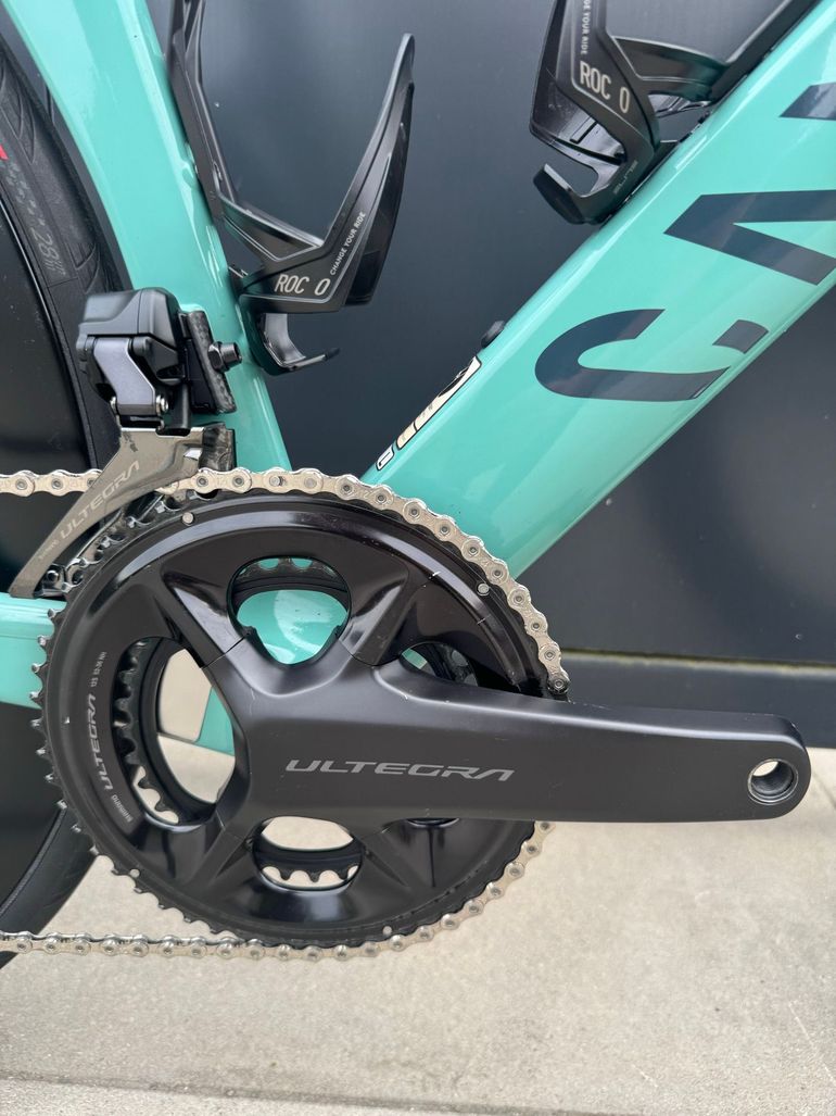 Used Canyon Aeroad CF SLX 8 Di2 2023 2023 Road & Gravel, Green — image 8 of 19
