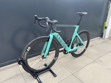 Brugt Canyon Aeroad CF SLX 8 Di2 2023 2023 Road & Gravel — billede 12 af 19