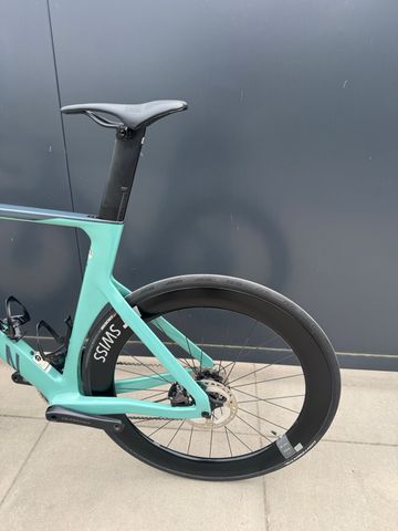 Brugt Canyon Aeroad CF SLX 8 Di2 2023 2023 Road & Gravel — billede 16 af 19