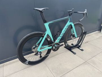 Brugt Canyon Aeroad CF SLX 8 Di2 2023 2023 Road & Gravel — billede 2 af 19