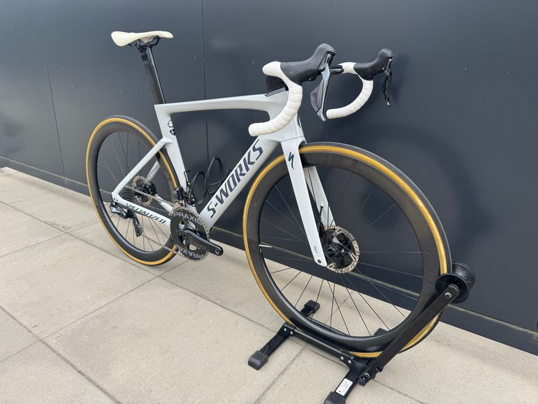 Used Specialized S-Works Venge Disc - SRAM Red eTap AXS 2020 2020 Road & Gravel, White — image 3 of 11