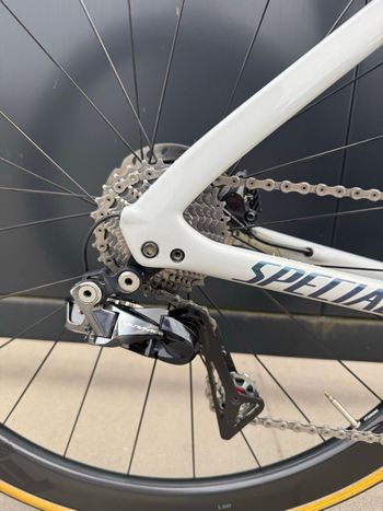Used Specialized S-Works Venge Disc - SRAM Red eTap AXS 2020 2020 Road & Gravel, White — image 8 of 11