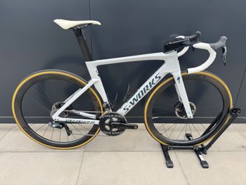 Used Specialized S-Works Venge Disc - SRAM Red eTap AXS 2020 2020 Road & Gravel