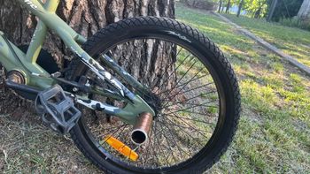 Used boltline Hurricane 2020 Youth, Green — image 8 of 13