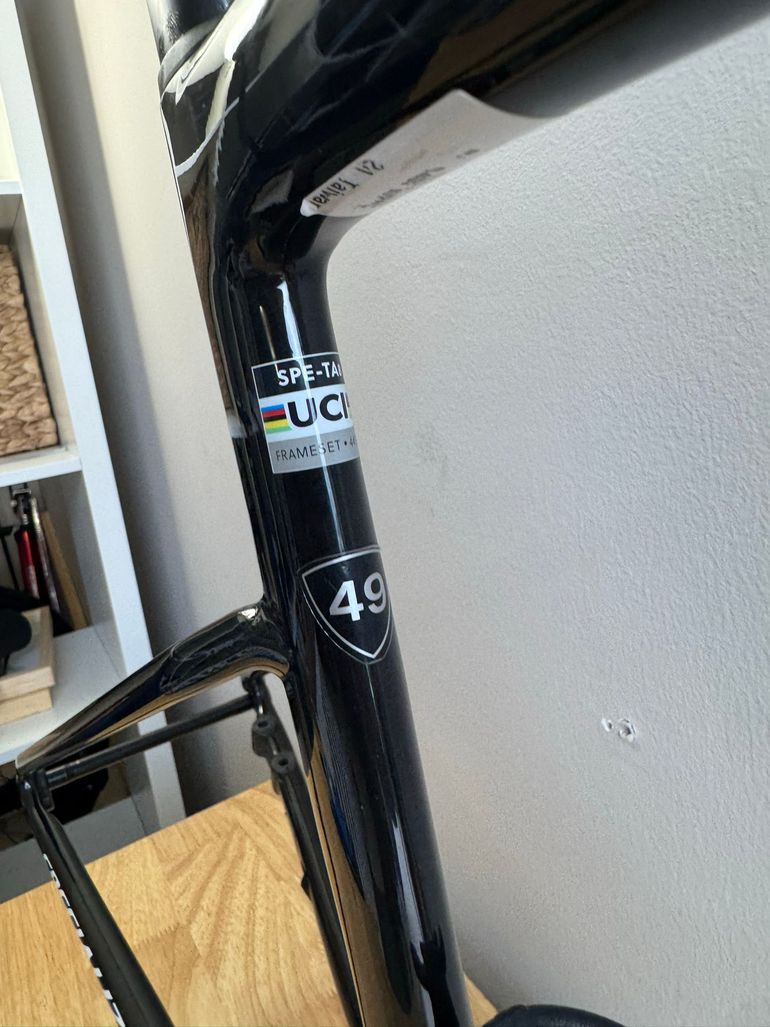 Used Specialized Tarmac SL8 Frameset - FACT 10r Carbon 2024 Frameset 2024 Road & Gravel, Black — image 3 of 15