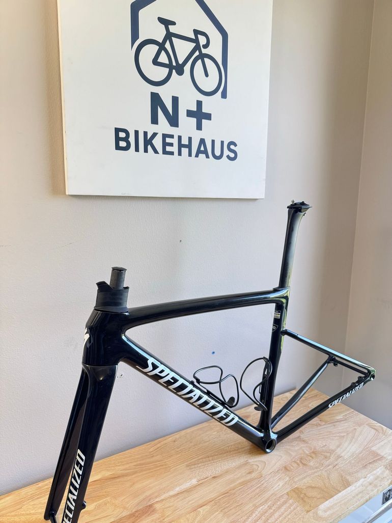 Used Specialized Tarmac SL8 Frameset - FACT 10r Carbon 2024 Frameset 2024 Road & Gravel, Black — image 7 of 15