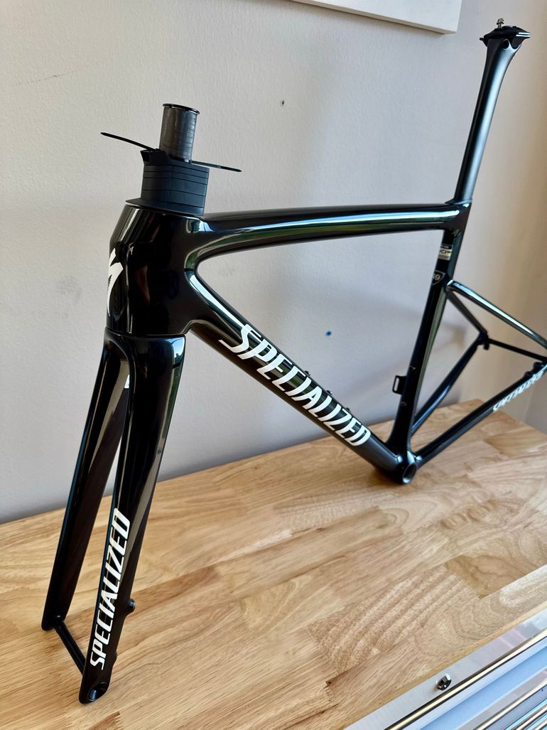 Used Specialized Tarmac SL8 Frameset - FACT 10r Carbon 2024 Frameset 2024 Road & Gravel, Black — image 12 of 16