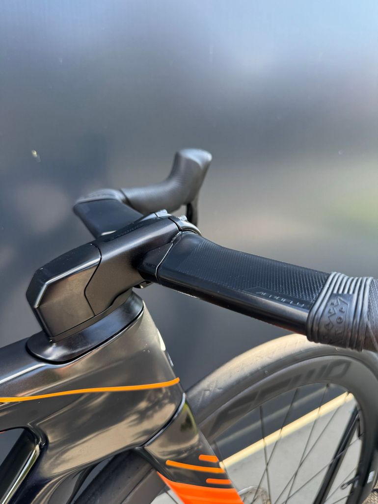Used Specialized S-Works Venge Disc - SRAM Red eTap AXS 2020 2020 Road & Gravel, Black — image 7 of 8