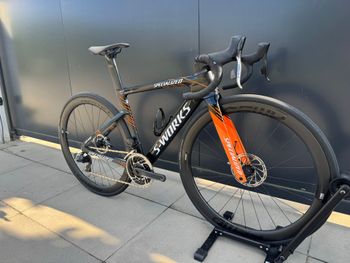 Used Specialized S-Works Venge Disc - SRAM Red eTap AXS 2020 2020 Road & Gravel, Black — image 3 of 8