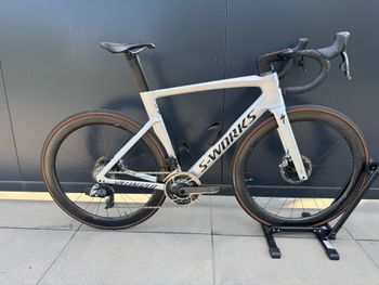 Used Specialized S-Works Venge Disc - SRAM Red eTap AXS 2020 2020 Road & Gravel, White — image 8 of 11