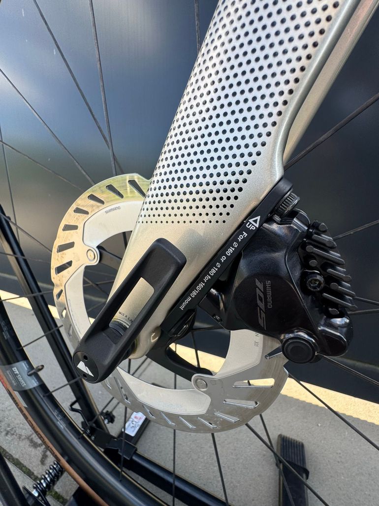Used Canyon Endurace CF SLX 7 Di2 AR46 2025 2025 Road & Gravel, Light Gray — image 18 of 20