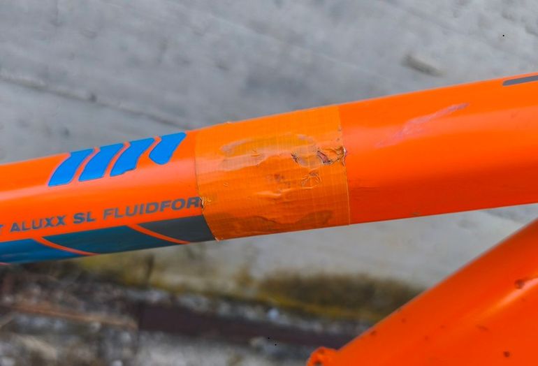 Used Giant Reign 27.5 1 2016 2016 Mountainbike, Orange — image 6 of 9