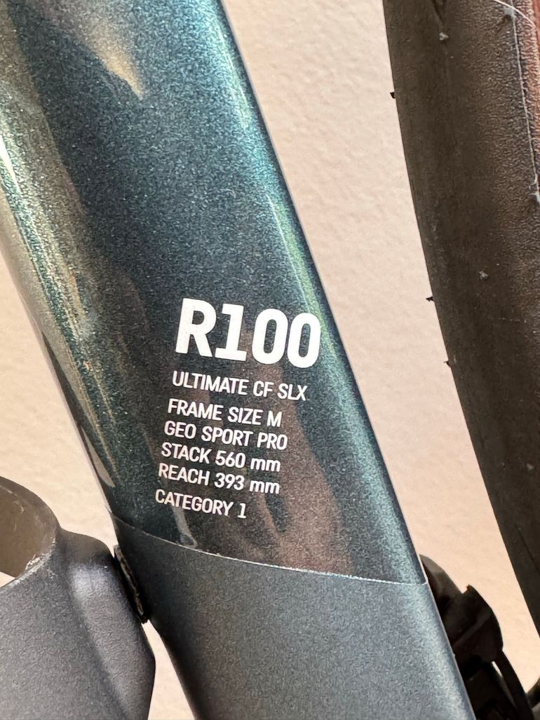 Used Canyon Ultimate CF SLX 8 Di2 2024 2024 Road & Gravel, Green — image 15 of 21