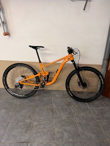 Używany Giant Trance Shimano Deore 2024 Mountainbike — zdjęcie 1 z 15