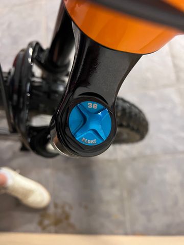 Używany Giant Trance Shimano Deore 2024 Mountainbike — zdjęcie 10 z 15
