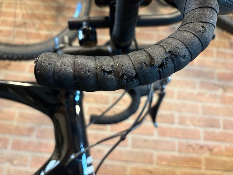Used Ridley Fenix SL Disc - Shimano Ultegra 2x11sp 2023 2023 Road & Gravel, Black — image 10 of 11