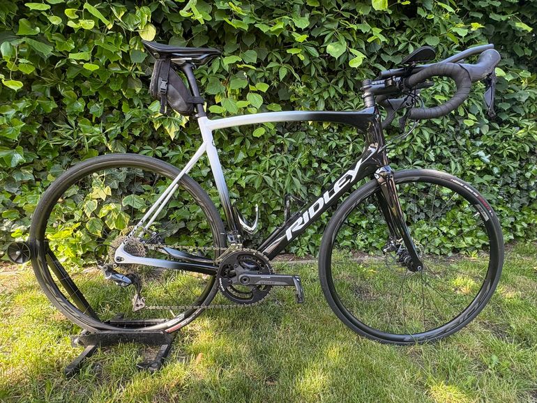 Used Ridley Fenix SL Disc - Shimano Ultegra 2x11sp 2023 2023 Road & Gravel, Black — image 1 of 9