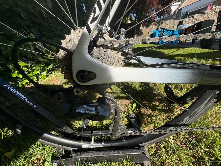 Used Ridley Fenix SL Disc - Shimano Ultegra 2x11sp 2023 2023 Road & Gravel, Black — image 3 of 9