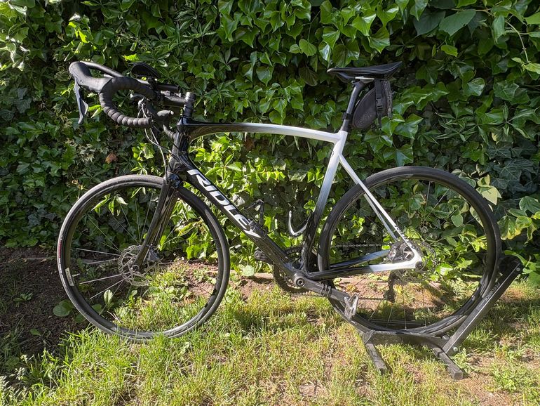 Used Ridley Fenix SL Disc - Shimano Ultegra 2x11sp 2023 2023 Road & Gravel, Black — image 2 of 9