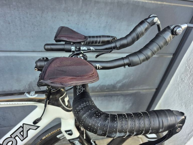 Used Kuoata Kuoata Custom Shimano Dura Ace 2012 Road & Gravel, Schwarz — image 7 of 11