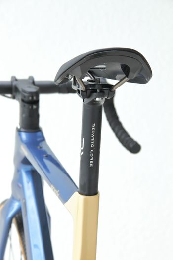 Used Bianchi Arcadex GRX 600 2023 2023 Road & Gravel, Blue — image 41 of 44