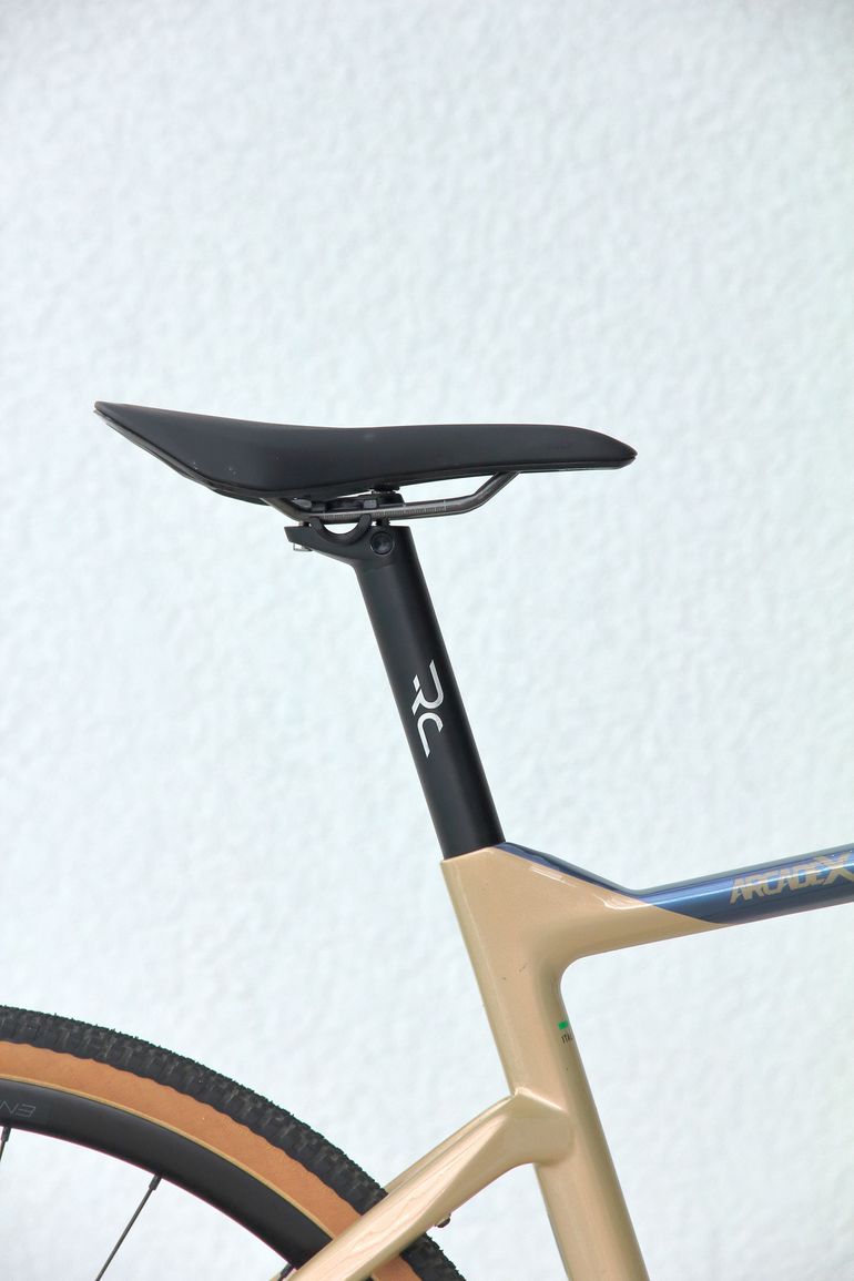 Used Bianchi Arcadex GRX 600 2023 2023 Road & Gravel, Blue — image 4 of 44