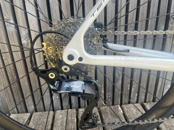 Massi Custom Shimano 105 2023 Road & Gravel d'occasion — image 5 sur 6