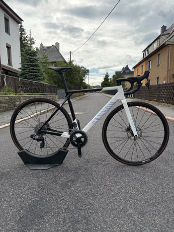 Used Canyon Ultimate CF SL 7 eTap 2023 2023 Road & Gravel