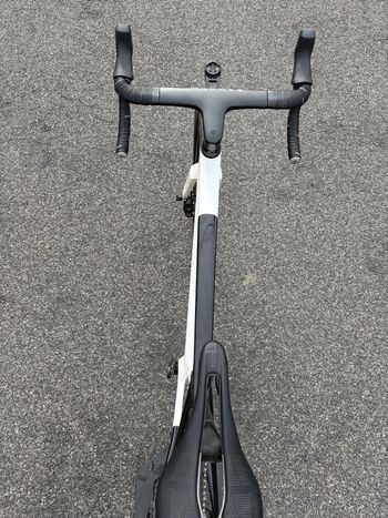 Used Canyon Ultimate CF SL 7 eTap 2023 2023 Road & Gravel — image 7 of 7
