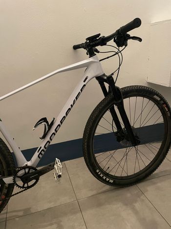 Used Mondraker CHRONO CARBON 2022 2022 Mountainbike, White, 29 — image 3 of 4