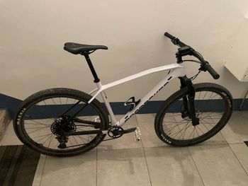 Used Mondraker CHRONO CARBON 2022 2022 Mountainbike, White, 29 — image 4 of 4