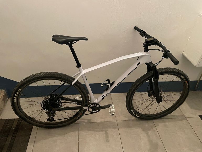 Used Mondraker CHRONO CARBON 2022 2022 Mountainbike, White, 29 — image 4 of 4