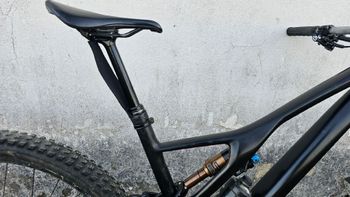 Used Specialized Men's Stumpjumper Comp Carbon 29 2018 2018 Mountainbike, Black — image 6 of 7