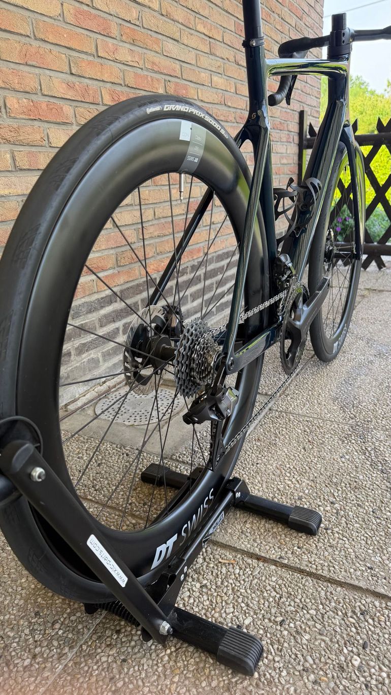 Used Scott Addict 20 2025 2025 Road & Gravel, Green — image 4 of 8