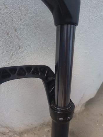 Used Trek Roscoe 7 2023 2023 Mountainbike, Blue, 27.5, 29 — image 19 of 23