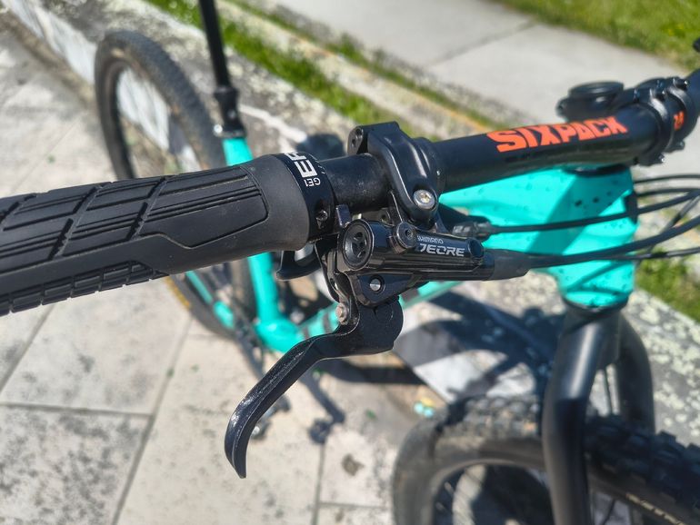 Used Trek Roscoe 7 2023 2023 Mountainbike, Blue, 27.5, 29 — image 12 of 23